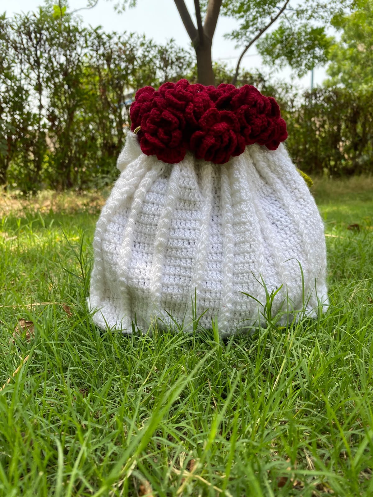 Bouquet Crochet Bag with Pearl & Chain Strap